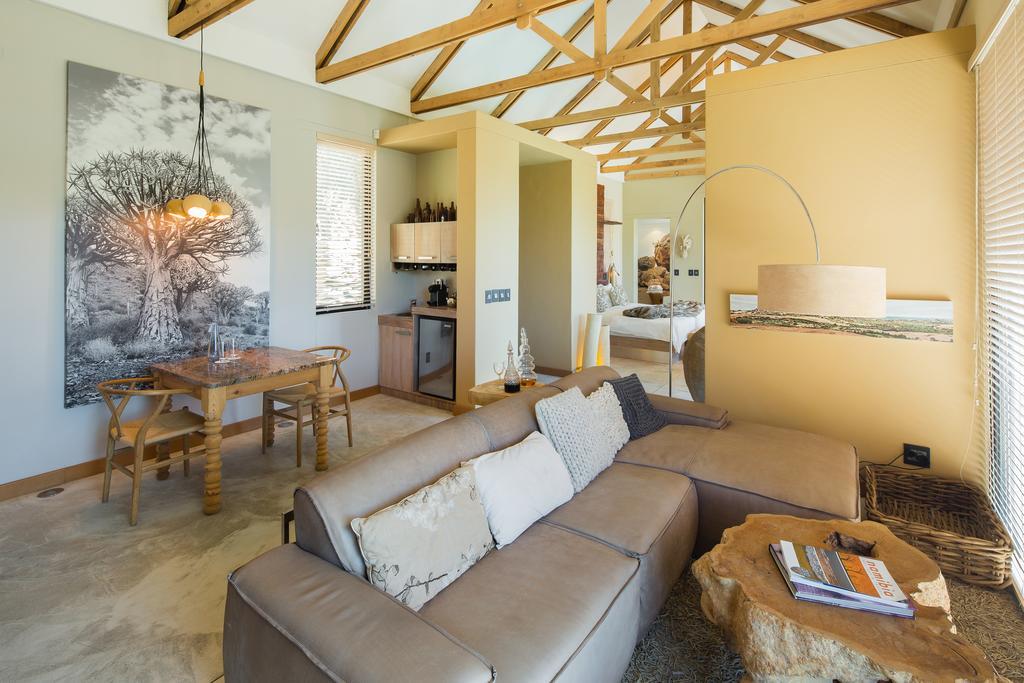 The Olive Exclusive All-Suite Hotel Windhoek Luaran gambar
