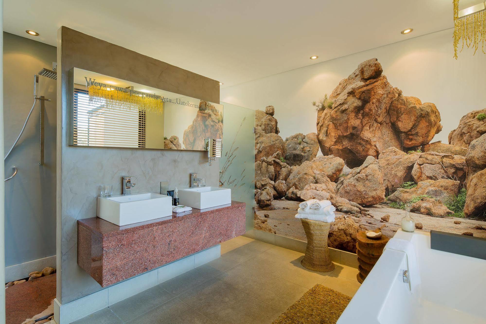 The Olive Exclusive All-Suite Hotel Windhoek Luaran gambar
