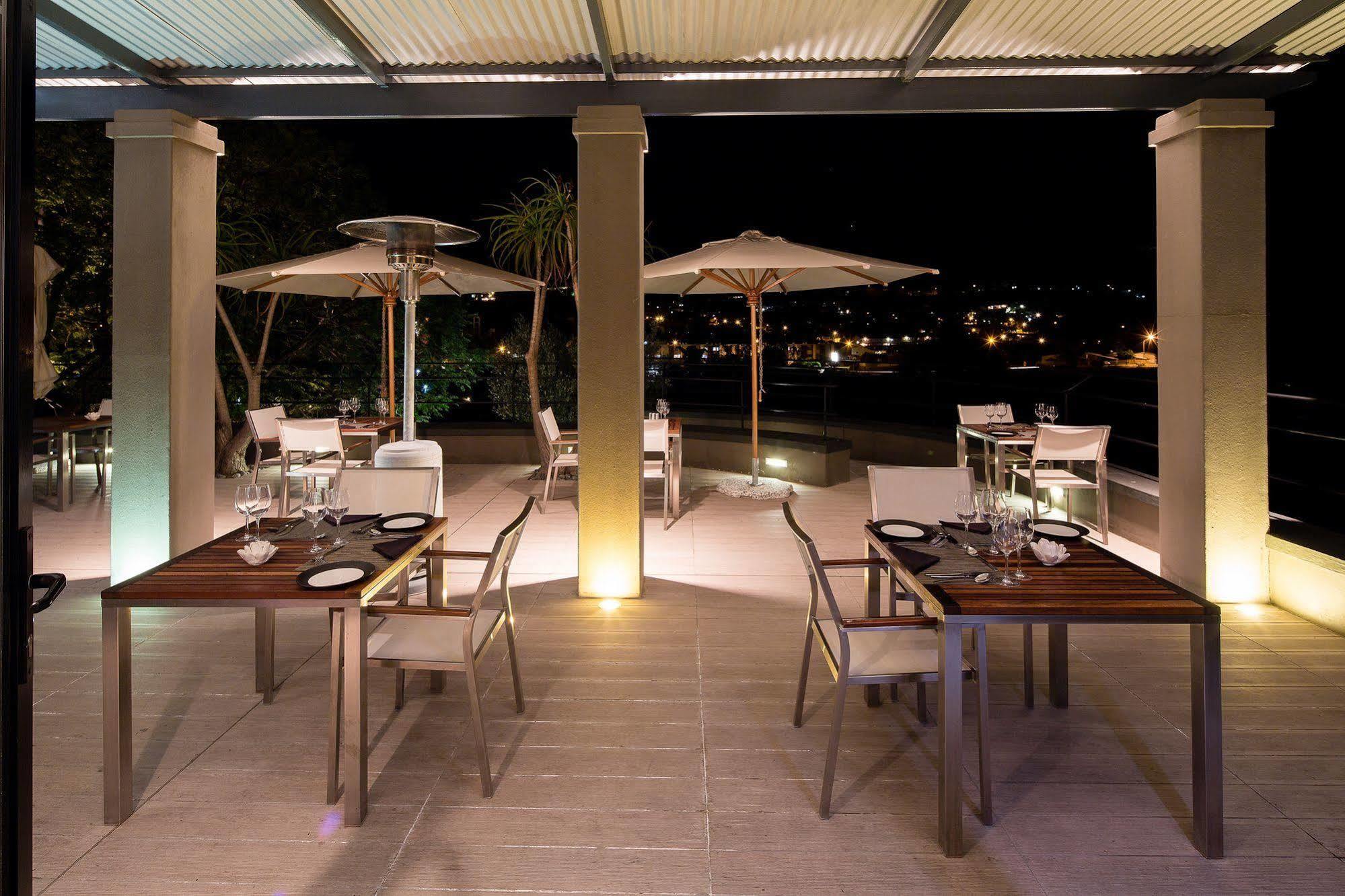 The Olive Exclusive All-Suite Hotel Windhoek Luaran gambar