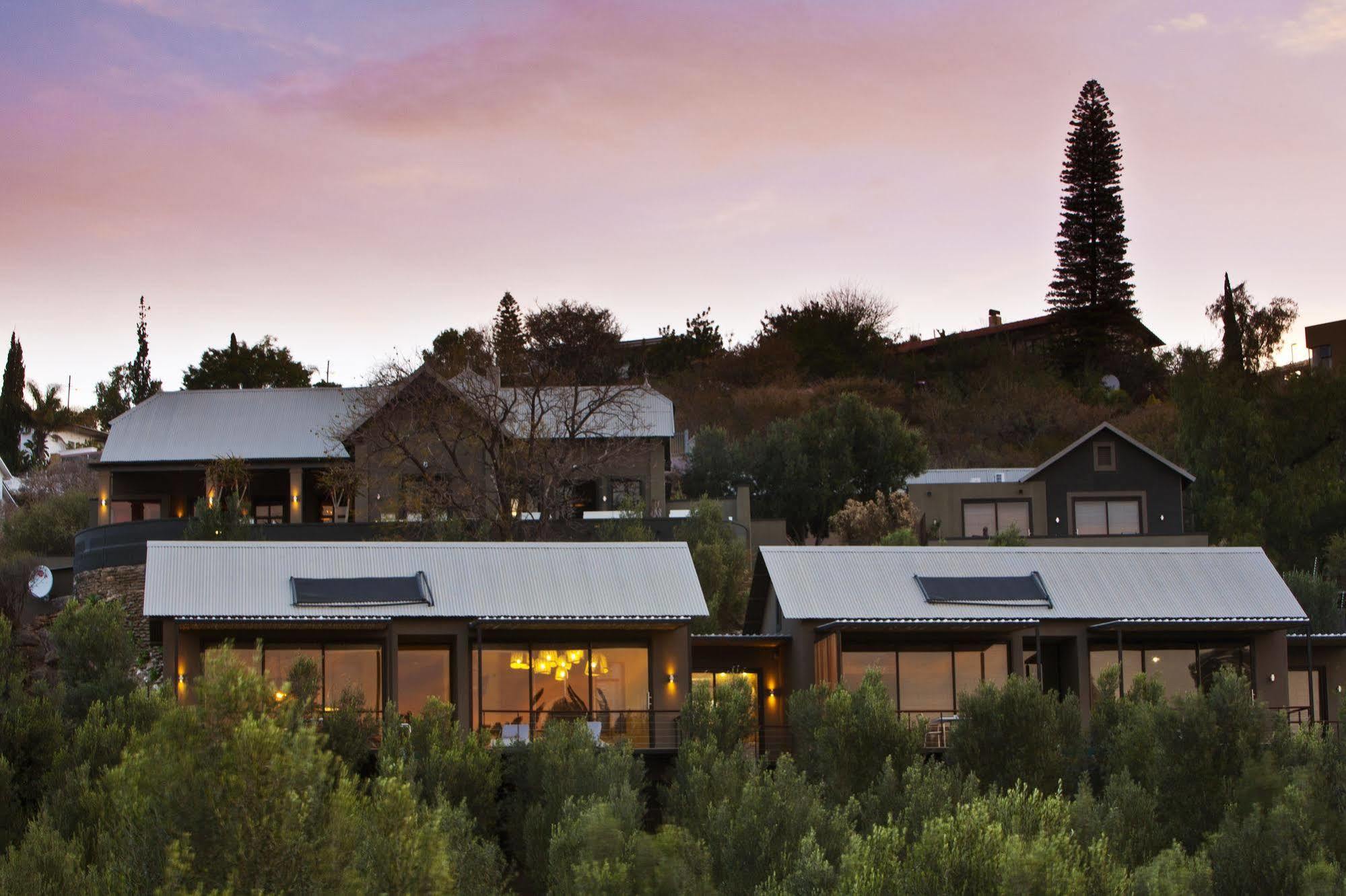 The Olive Exclusive All-Suite Hotel Windhoek Luaran gambar